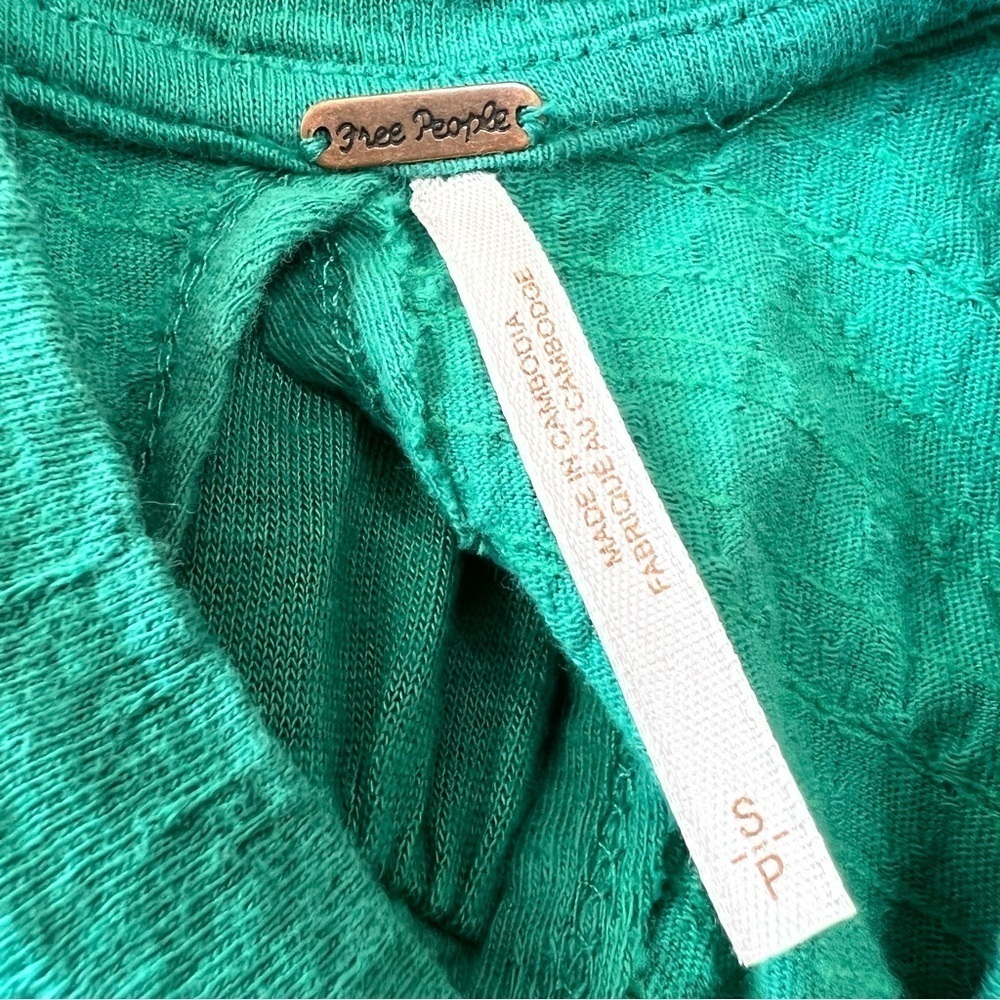 Free People Right On Time Vibrant Green Tiered Tunic Top Womens Small - Picture 15 of 15